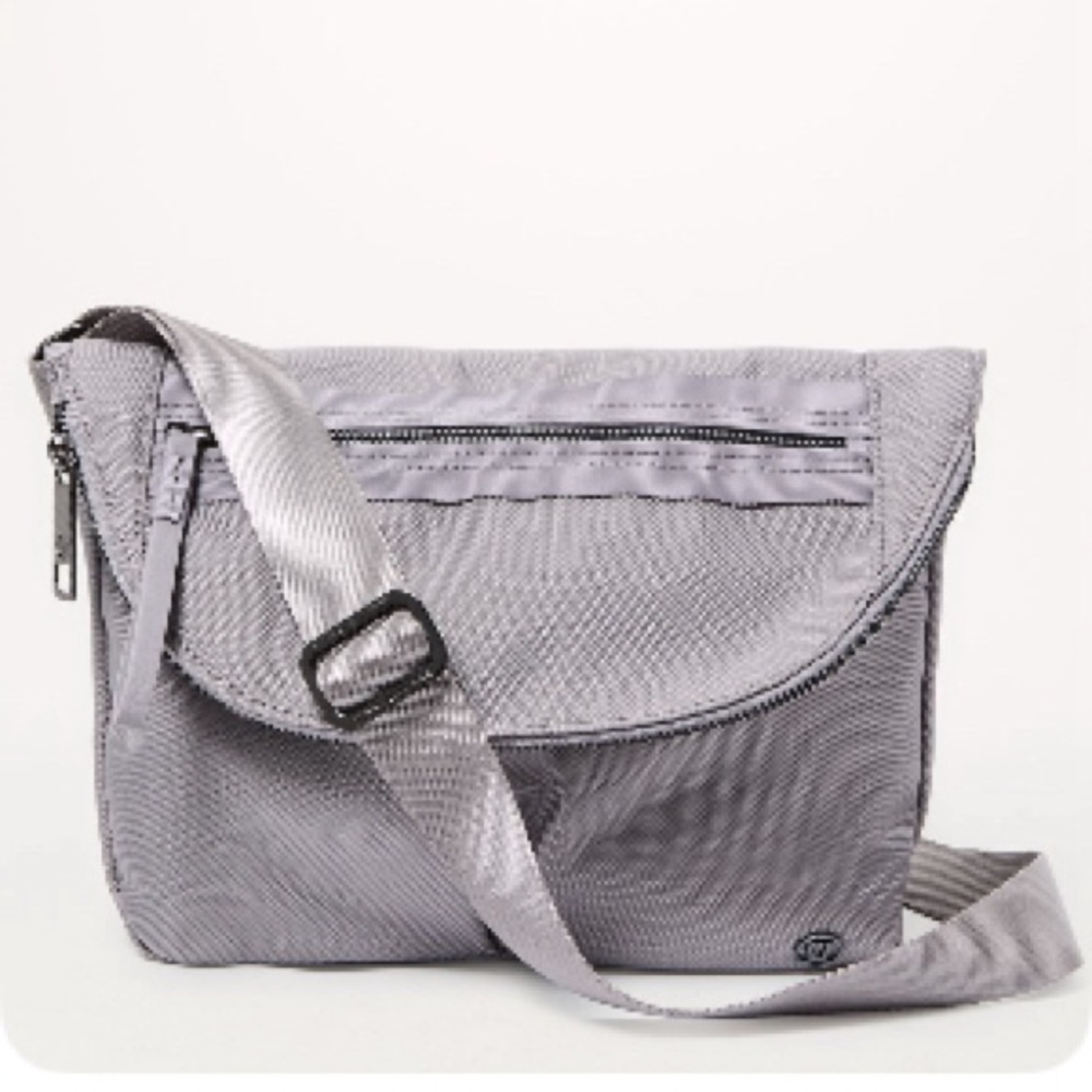 Lululemon Festival Crossbody bag